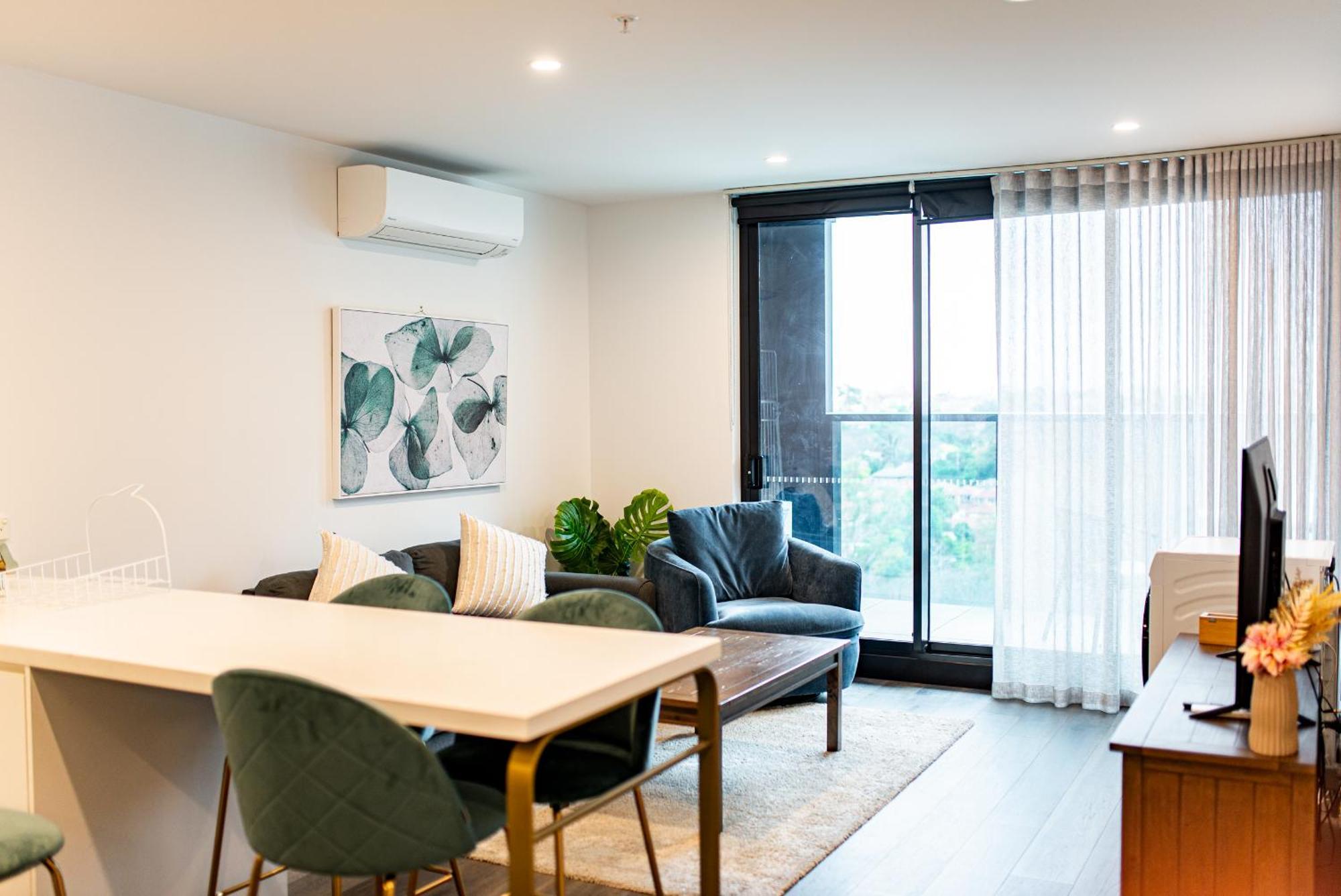 Apartment Next To Public Station, Boxhill Central, 2 Bedrooms, Free Parking And Wifi Box Hill Buitenkant foto